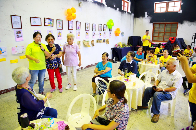 0916phto 8web